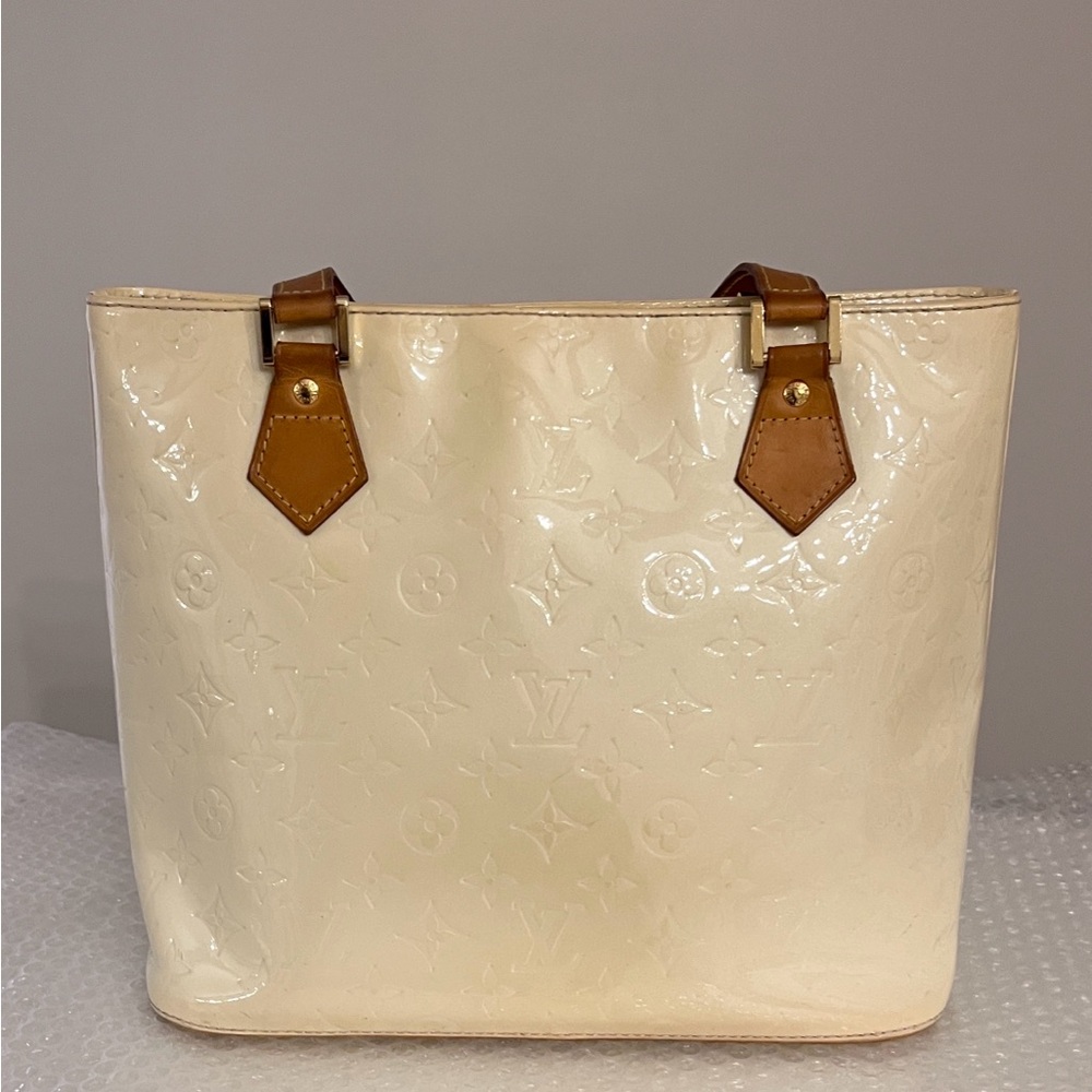 Louis Vuitton Vernis Leather Cream Tote
